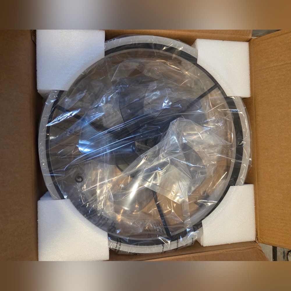 20-inch flush mount ceiling fan - Picture 2 of 5